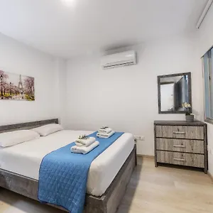  Апартаменты C-premium Apts 100m From And Centre